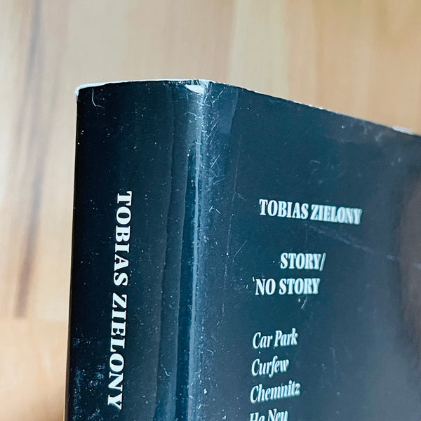 Tobias Zielony)(Story/No Story) – Humble Books
